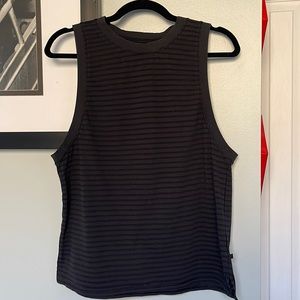 Lululemon sheer stripe muscle tank - size 10 - sexy cute